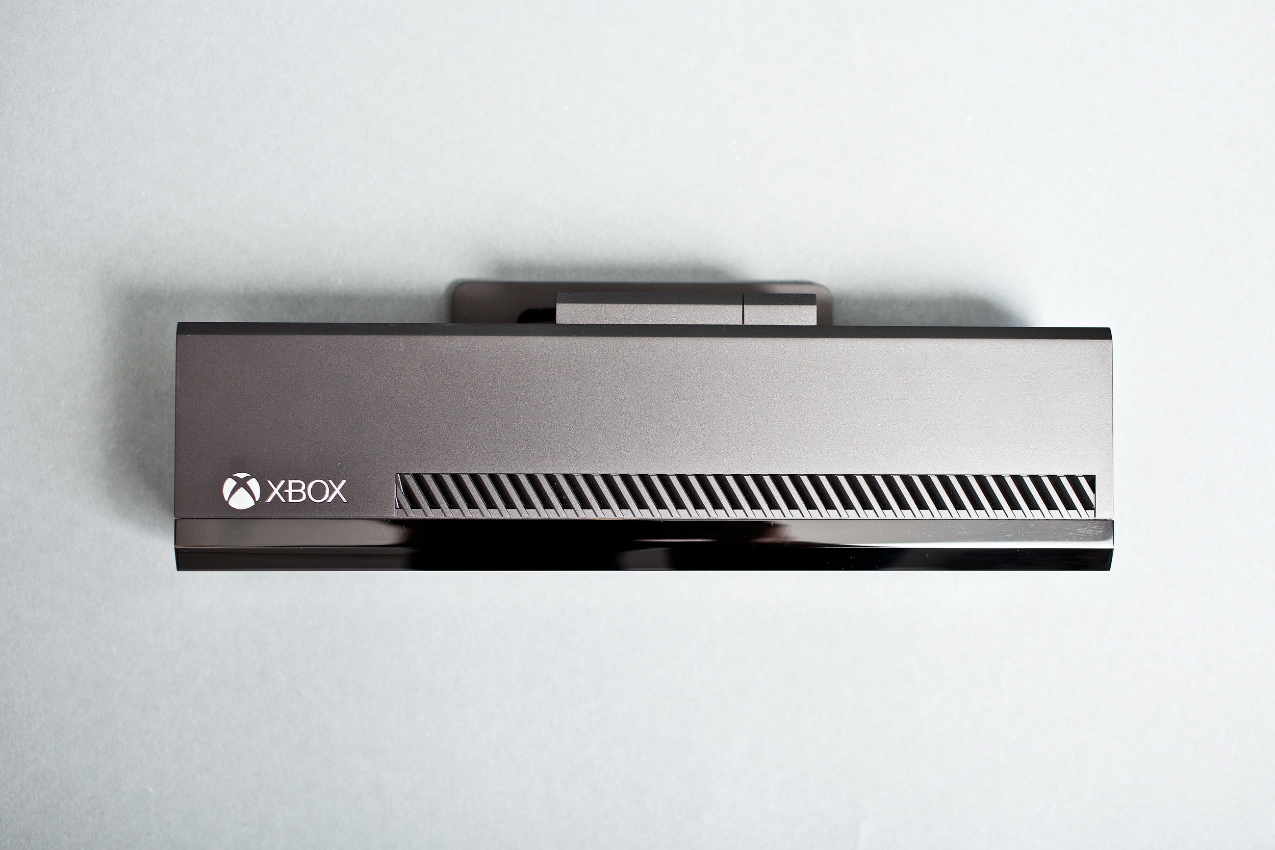 <p>Top view of the Kinect sensor. Yup, more venting references. Note the branding: just XBOX, no model name.
