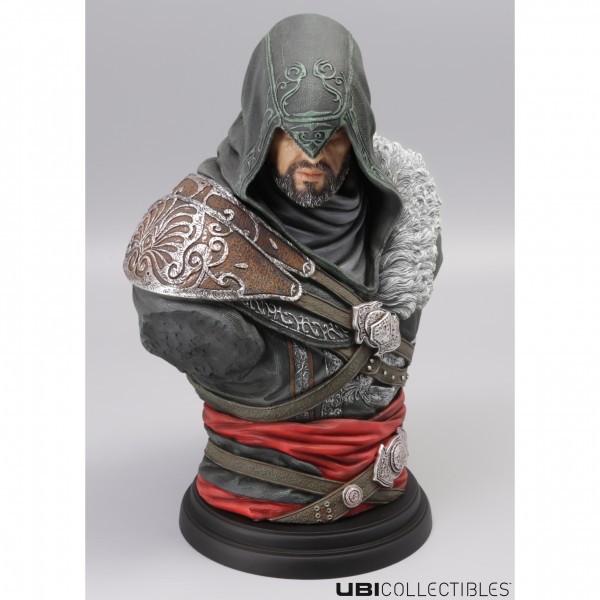 Ezio Mentor PVC Bust from Assassin's Creed Legacy Collection 5